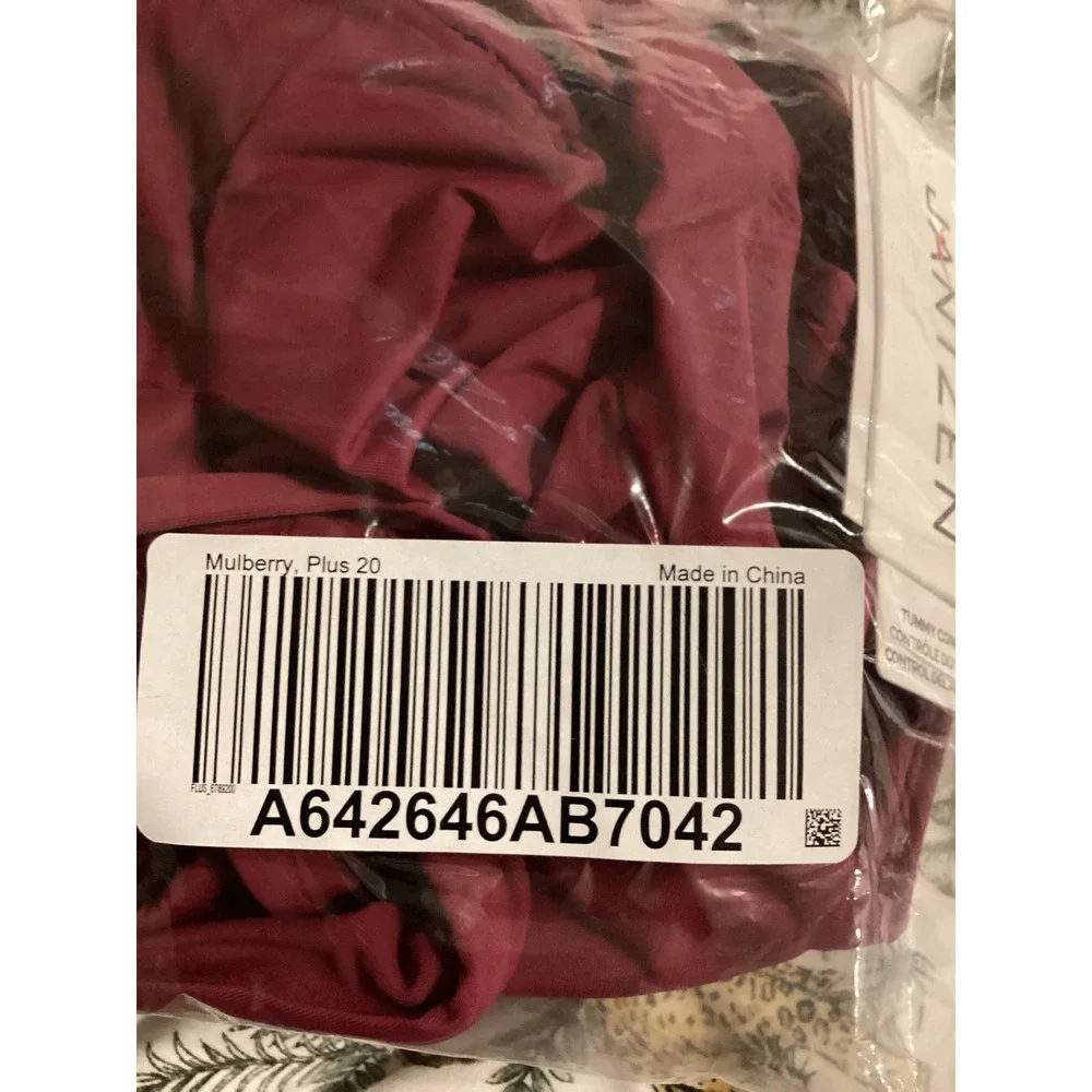 Jantzen Mulberry‎ Ruched One Piece Swimsuit Tummy Control Plus Size 20W JZ24711M